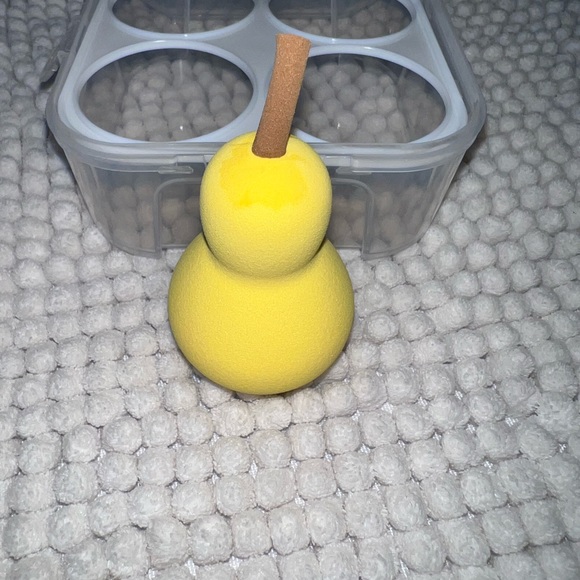 MAKEUP SPONGES-Fruit inspired! - Picture 4 of 8